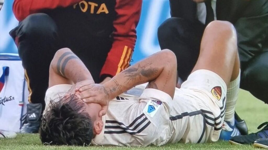 Paulo Dybala sufrió una lesión en el duelo entre Roma y Cagliari | Foto: Captura Twitter