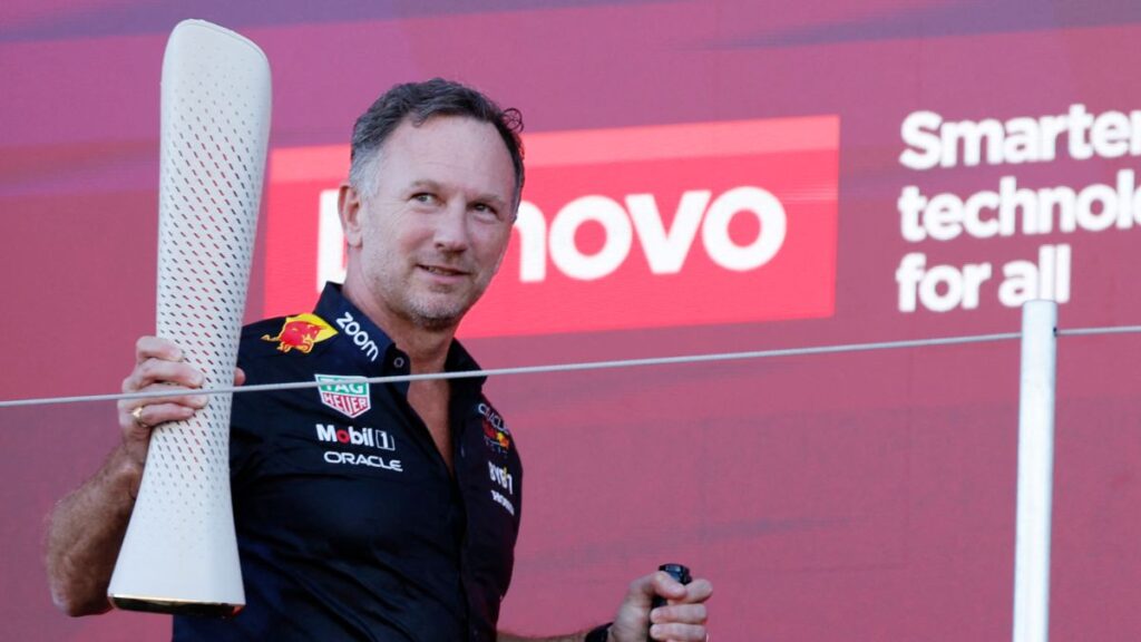 Horner niega la salida de Helmut Marko de Red Bull | REUTERS/Christodoulou