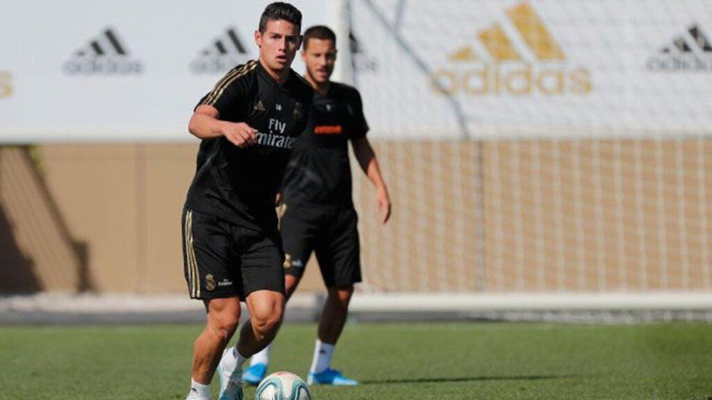 James Rodríguez y Eden Hazard, en un entrenamiento del Real Madrid. - Realmadrid.com.
