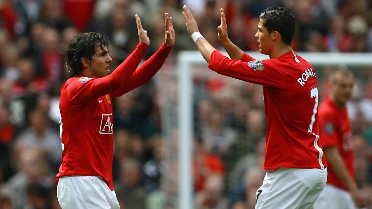 The Professionalism Lesson Carlos Alberto Tévez Learned from Cristiano Ronaldo at Manchester United