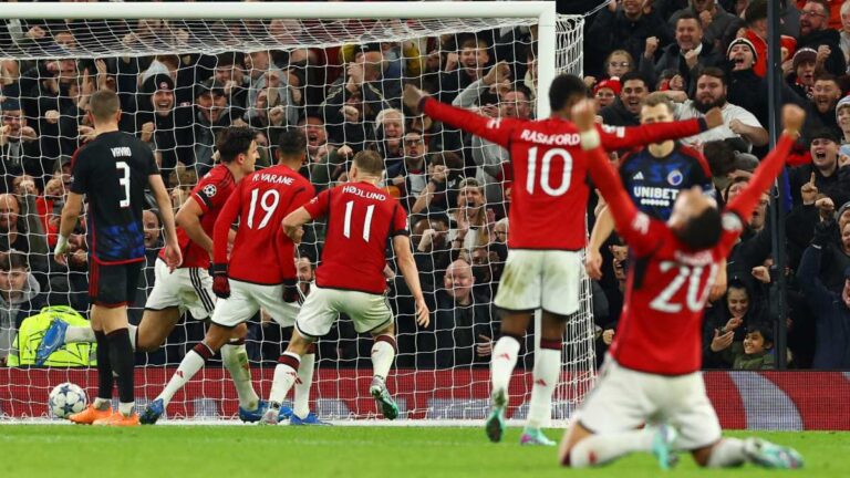 Onana salva al Manchester United con un penalti atajado al 97′