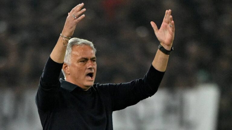 José Mourinho sobre una posible salida de la Roma: “El anti-mourinhismo vende”