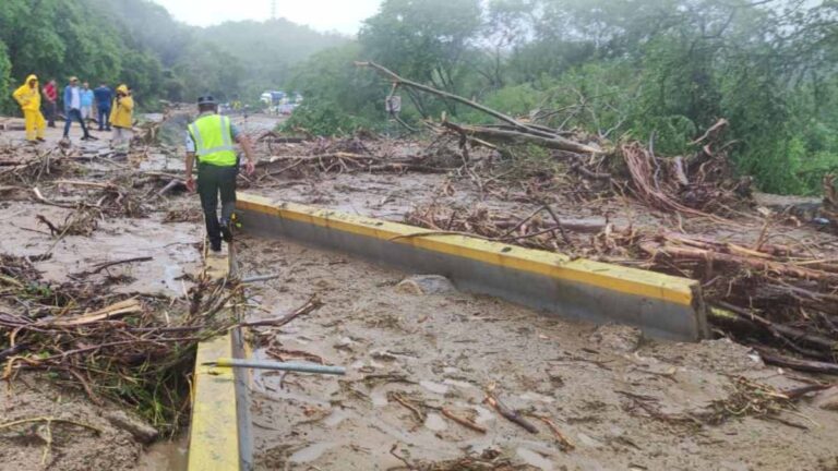 ¿Cuándo abren la autopista del Sol tras paso de huracán Otis en Acapulco, Guerrero?