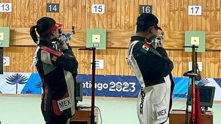 Goretti Zumaya y Edson Ramírez le dan medalla de plata a México en rifle de aire 10m equipo mixto del tiro deportivo