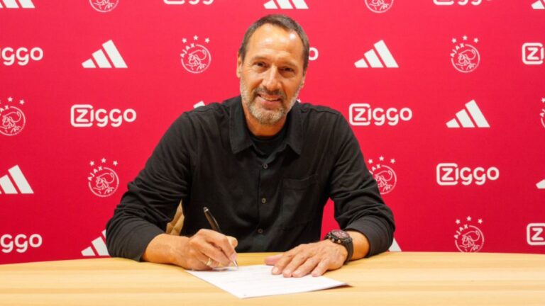 John van’t Schip, ex técnico de Chivas, es nuevo entrenador del Ajax