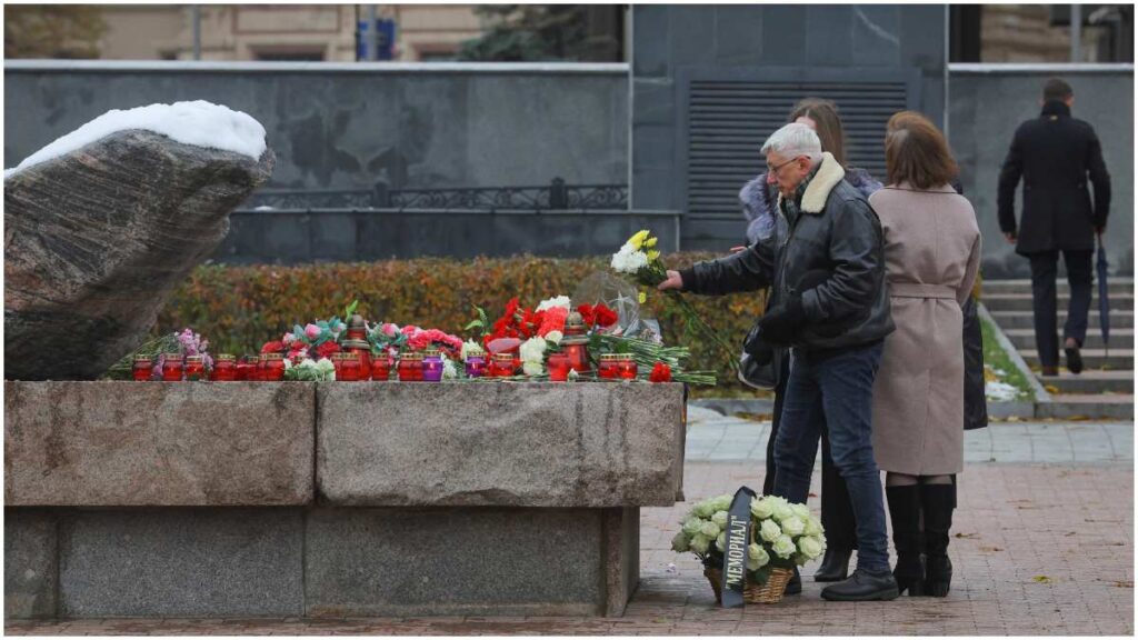 ¿Qué es el Día del Veterano? | Reuters; Novozhenina