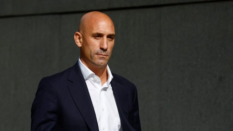 Luis Rubiales arremete contra la FIFA tras la sanción: “Llegaré hasta la última instancia para que se haga justicia”