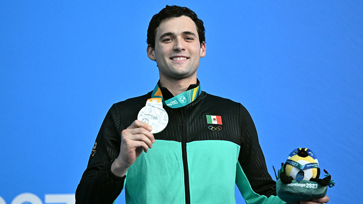 Iga gana la medalla de plata en los 200m libres de los Juegos