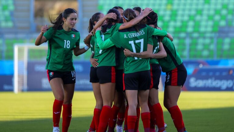 La selección mexicana femenil extiende su dominio ante Argentina