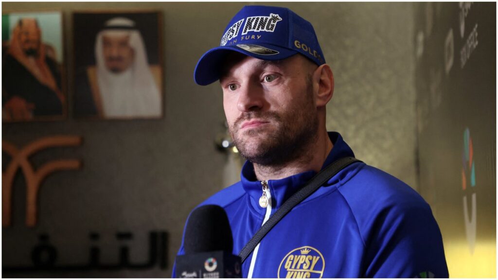 Tyson Fury no piensa en el campeonato indiscutido | Reuters; Yosri 