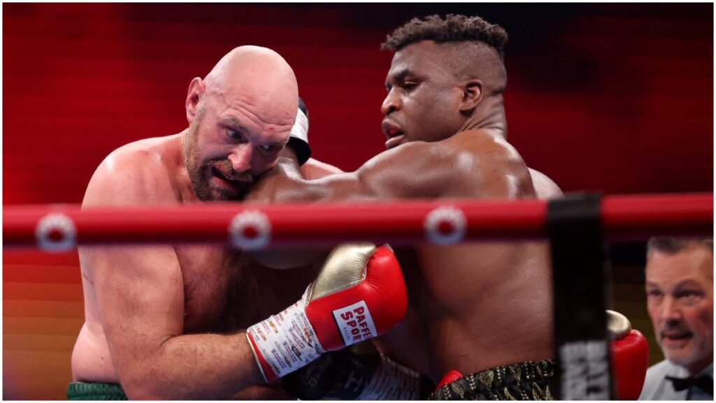 Tyson Fury recibe críticas por su victoria a Francis Ngannou | Reuters; Yosri