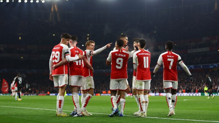 Arsenal destroza a Lens en el Emirates y clasifica como líder a los octavos de Champions