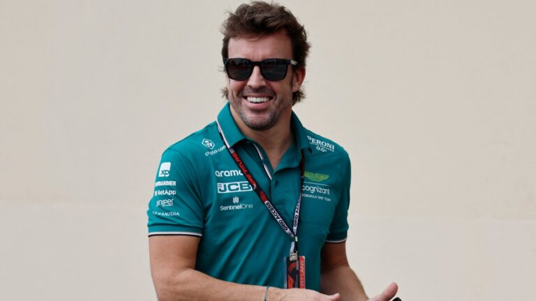 Fernando Alonso: “Estar sólo detrás de Verstappen, Checo y Hamilton es muestra de un campeonato constante y un trabajo sólido”