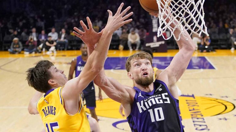 Los Kings arruinan una noche histórica de LeBron James y le dan su primera derrota en casa a los Lakers