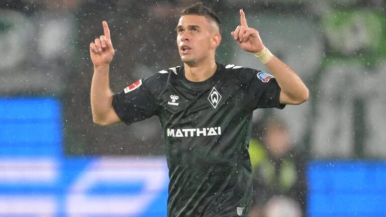 Golazo de Rafael Santos Borré para salvar un punto ante el Wolfsburgo en la Bundesliga