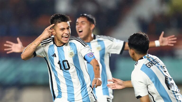 De la mano de Echeverry, Argentina goleó a Brasil y está en semifinales de final del Mundial sub -17