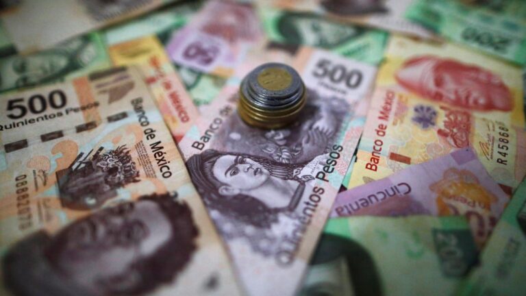 Salario mínimo 2024: Anuncian aumento del 20 por ciento en México: ¿Cuántos pesos sube y a partir de cuándo aplica?