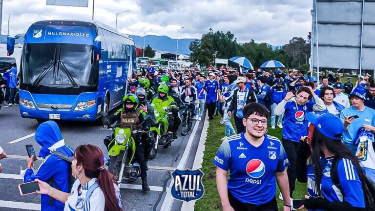 Pese a perder la final de Copa, Millonarios obtiene multitudinario recibimiento de su hinchada en Bogotá