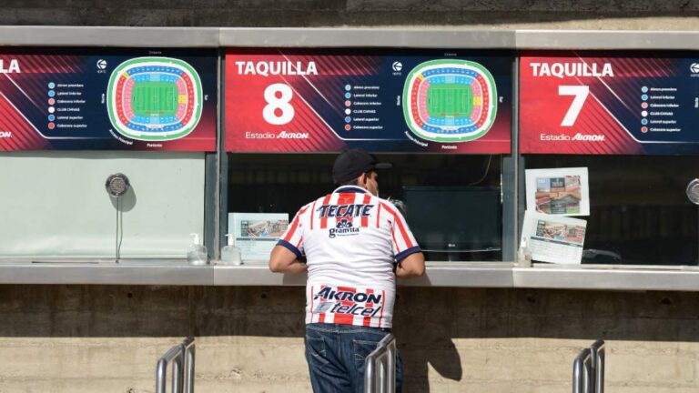 ¡Revelan precio de boletos para el Chivas vs Pumas!