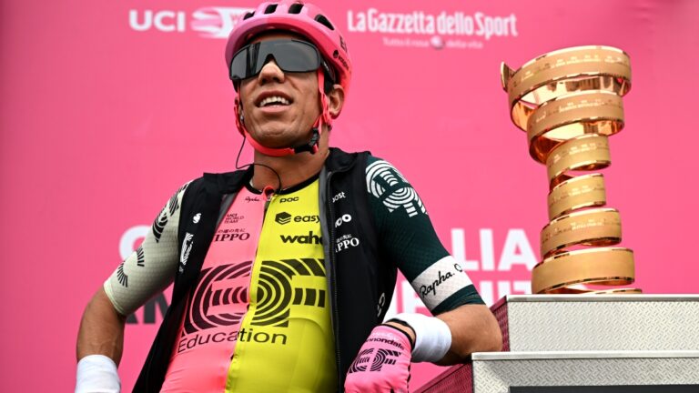 Rigoberto Urán aplaude el regreso de Nairo Quintana al World Tour: “Hacía mucha falta en el pelotón”
