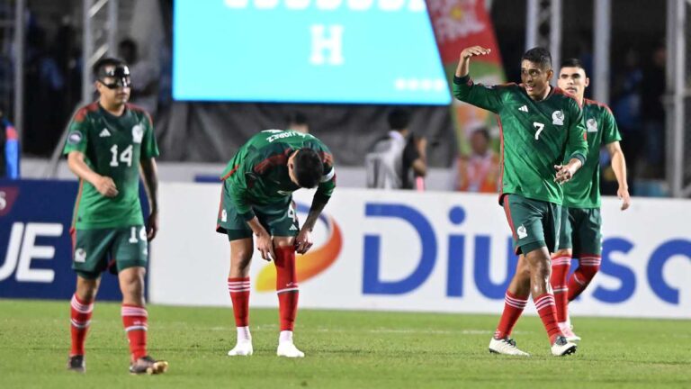 La selección mexicana cae dos lugares en el Ranking FIFA y sigue detrás de Estados Unidos