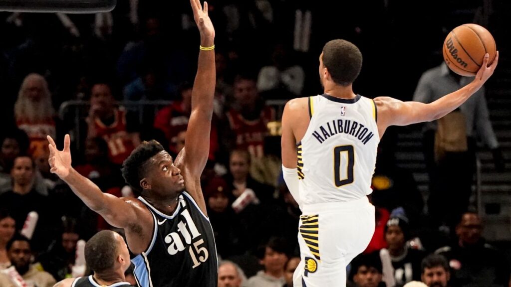 Los Pacers avanzan en el torneito de la NBA | AP Foto/Mike Stewart