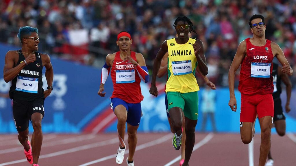 Tonatiu López se cuelga la plata en los 800m varonil de los Juegos Panamericanos | Reuters