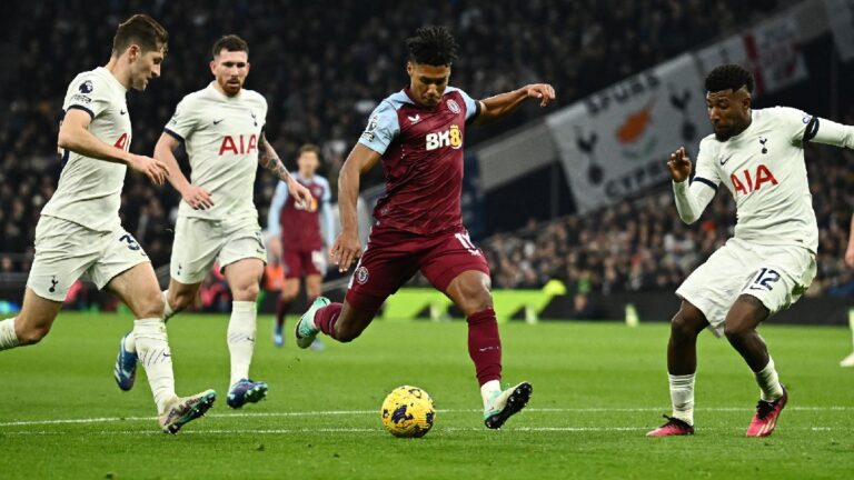 Aston Villa gana un sufrido partido ante Tottenham en Londres