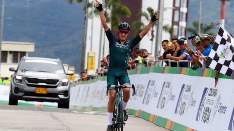 Jhonatan Contreras gana la sexta etapa y Rodrigo Contreras es el campeón del Tour Colombia 2024