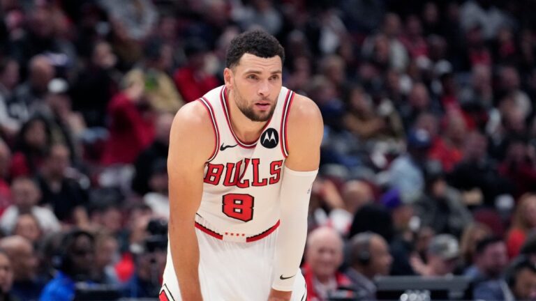 Chicago Bulls meditan la posibilidad de cambiar a su jugador franquicia Zach LaVine