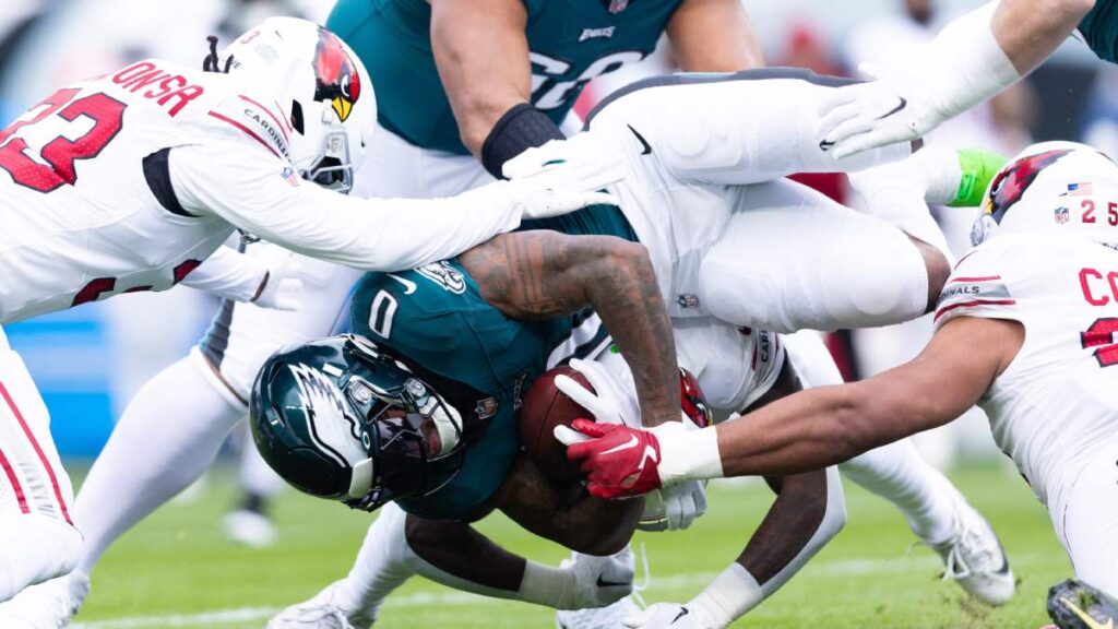 Eagles pierde en casa contra Cardinals