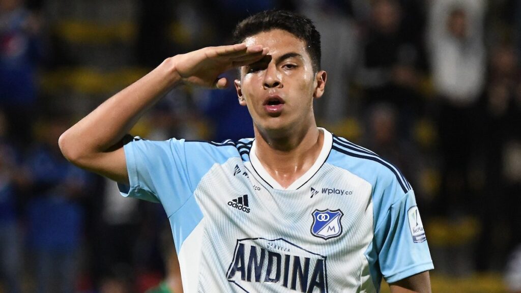 Juan Esteban Carvajal, en la celebración de un gol con Millonarios. - Vizzor Image.