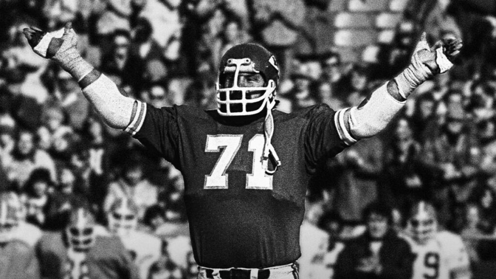 Muere Ed Budde, leyenda de los Chiefs | @Chiefs