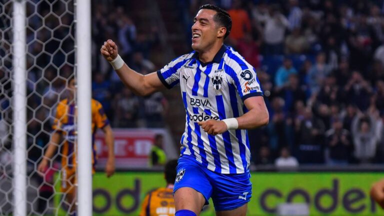 Rogelio Funes Mori, el goleador que Rayados quiere dejar libre