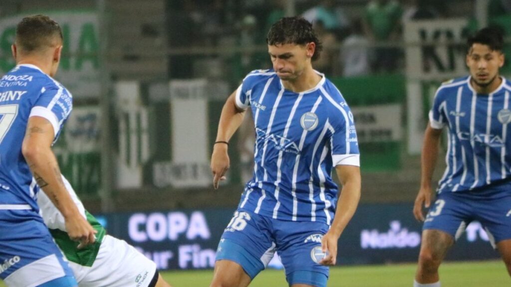 Godoy Cruz se metió entre los cuatro mejores de la Copa de la Liga