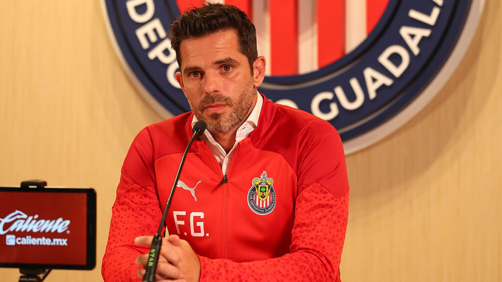 Fernando Gago, la apuesta de Chivas tras la salida de Paunovic