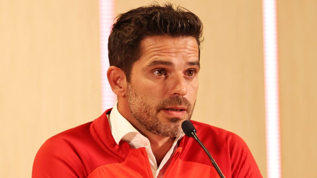 Fernando Gago, técnico de Chivas