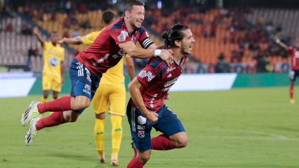 Joaquín Varela celebra un gol con el DIM. - Vizzor Image.