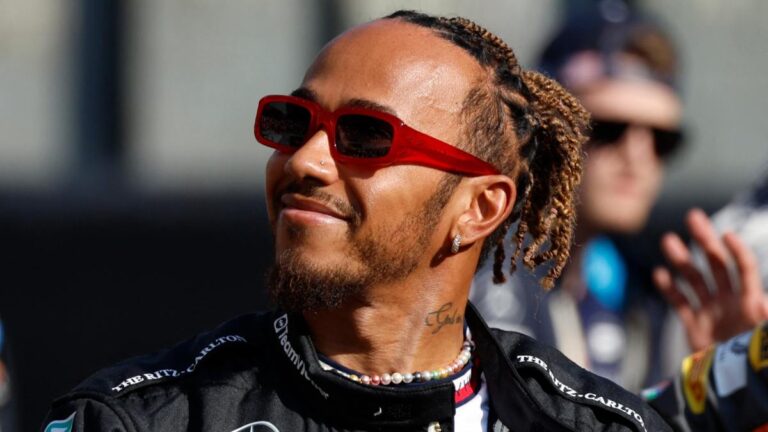Lewis Hamilton desaprueba actitudes de la FIA con los Wolff: “Es inaceptable”