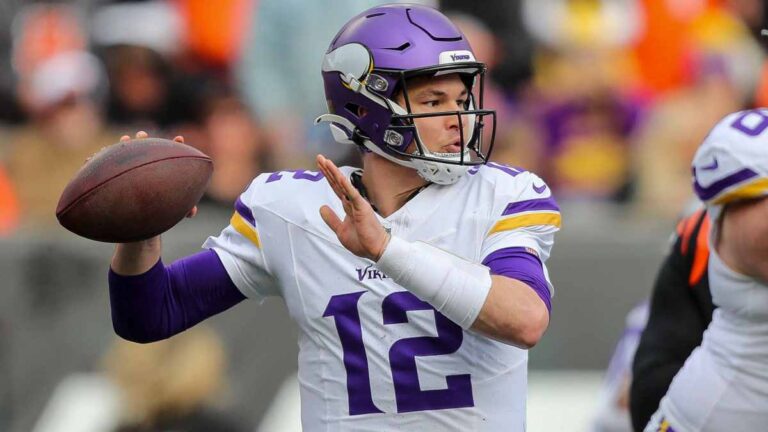 Los Vikings se encomiendan a Nick Mullens para llegar a los Playoffs: seguirá como QB titular en la Semana 16 ante los Lions