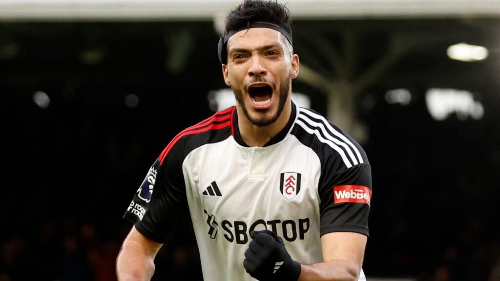 Raúl Jiménez inicia la remontada del Fulham ante el Arsenal y aleja a los Gunners de la cima de la Premier League