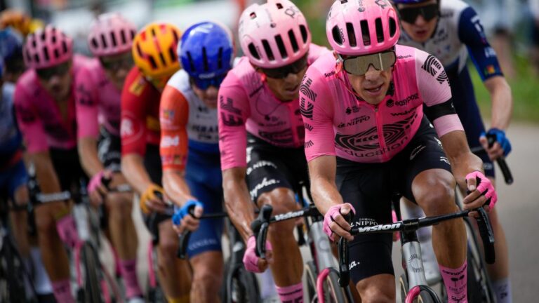 EF Education-Easy Post confirma su nómina para el 2024: dos colombianos hacen parte