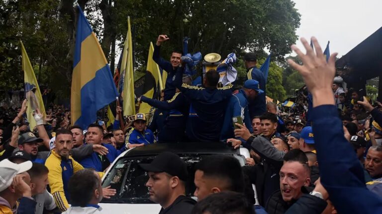 Mario Pergolini le apunta a Riquelme: “Nació un nuevo populismo en Argentina, es peligroso Román”