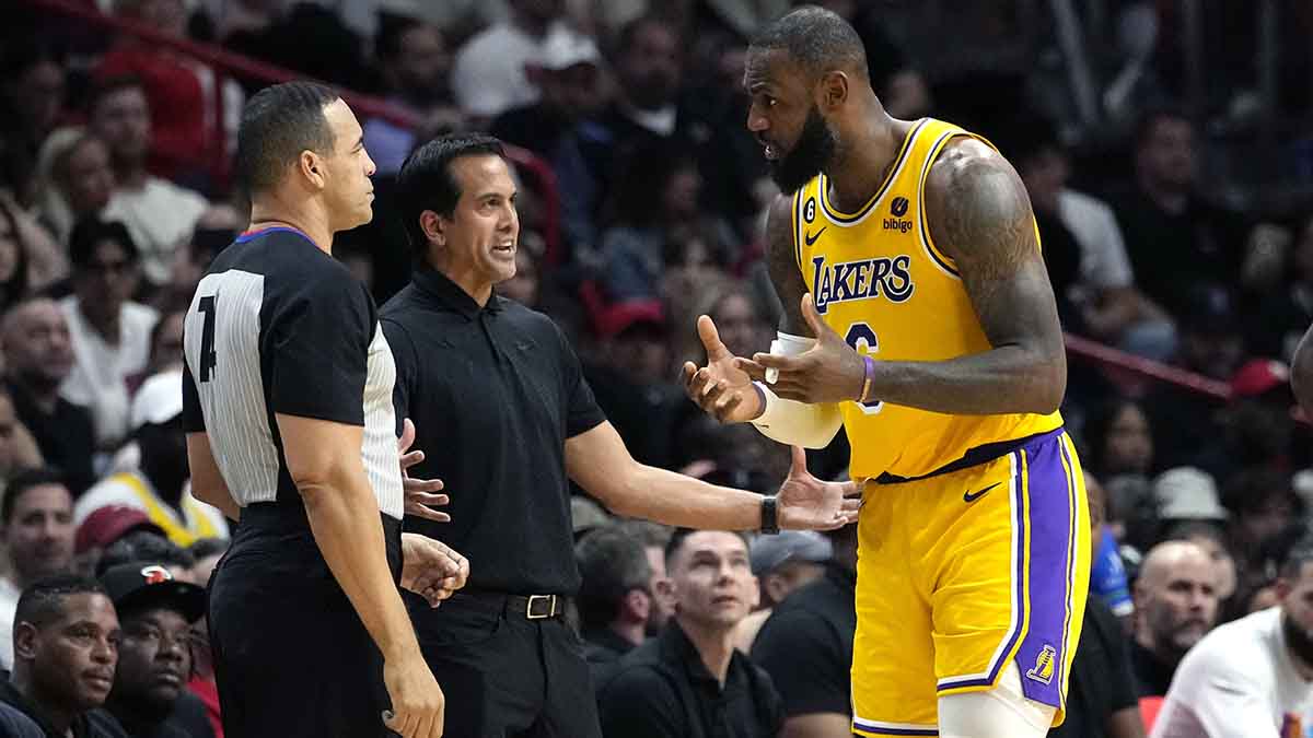 LeBron James Se Acuerda De Erik Spoelstra Tras Su Millonario Contrato ...