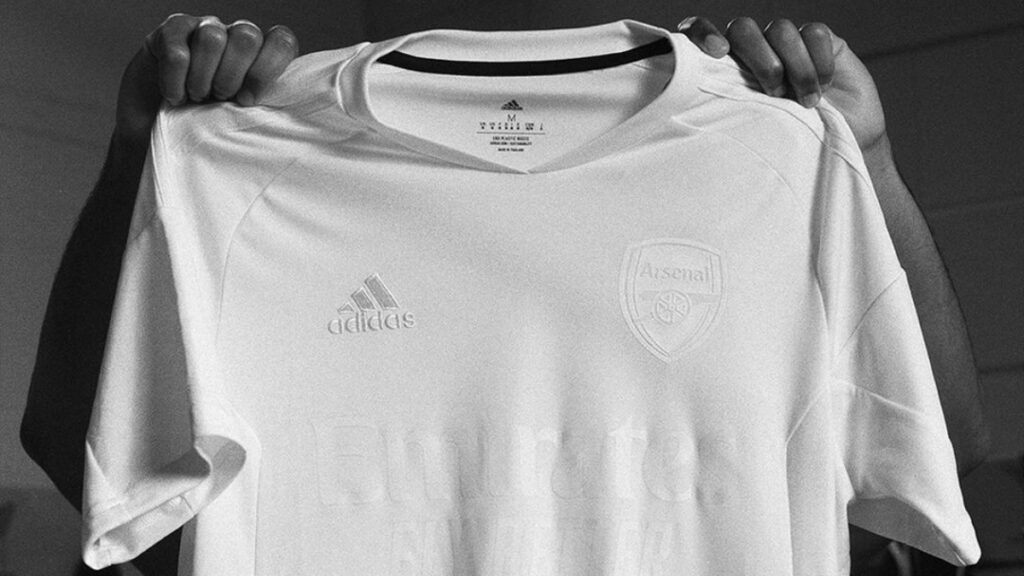 El cuadro inglés utilizará una camiseta completamente blanca este fin de semana | @arsenal