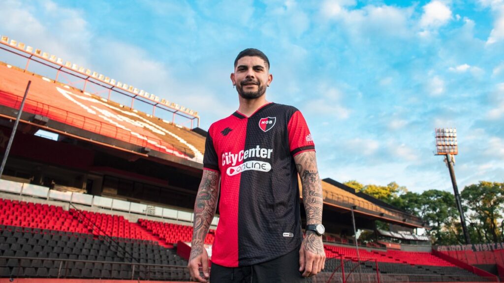 Éver Banega vivirá su segundo ciclo en Newell's