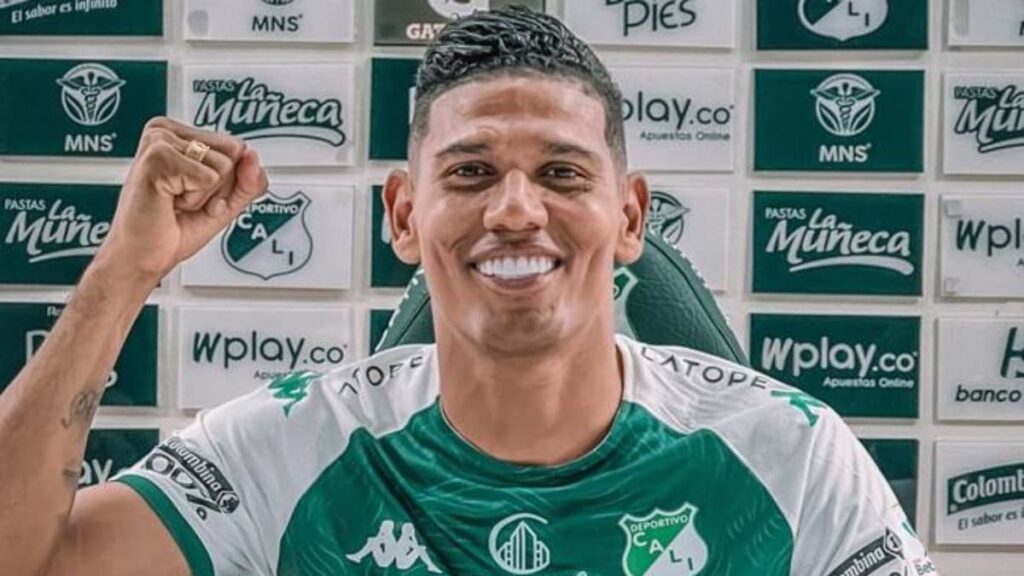 Álex Mejía, jugador de América.