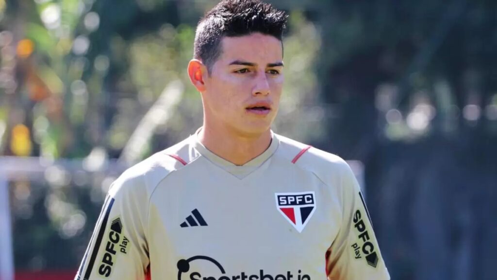 James Rodríguez entrenando con Sao Paulo.