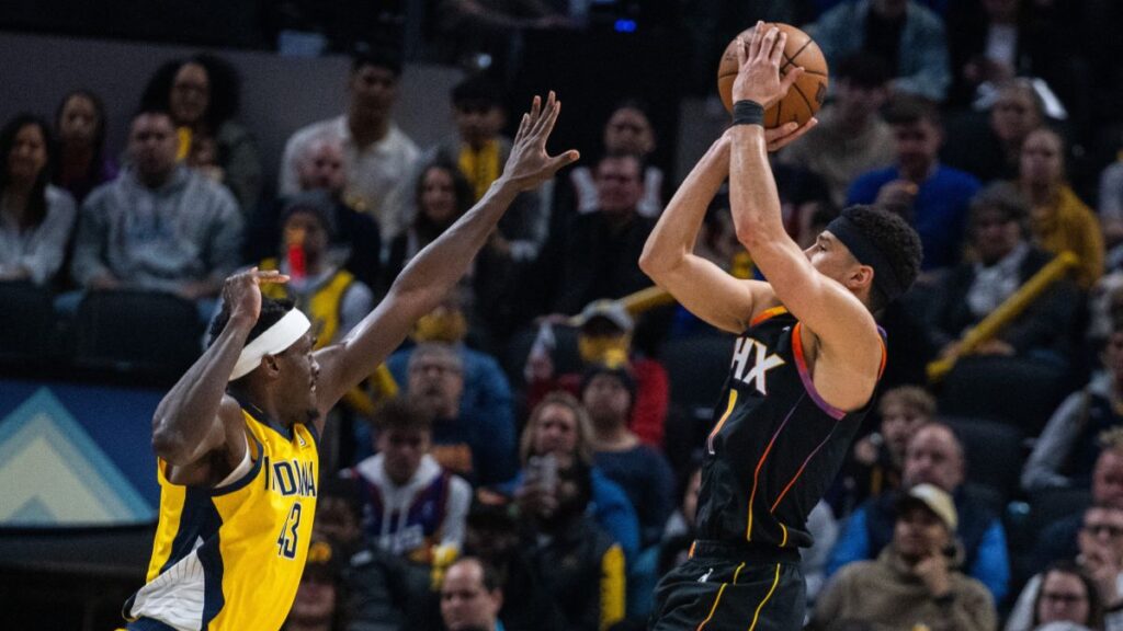 Booker tiene una gran noche pero los Suns caen | Trevor Ruszkowski-USA TODAY Sports