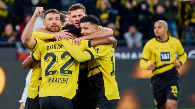 Niclas Füllkrug anota triplete y el Dortmund se impone al Bochum